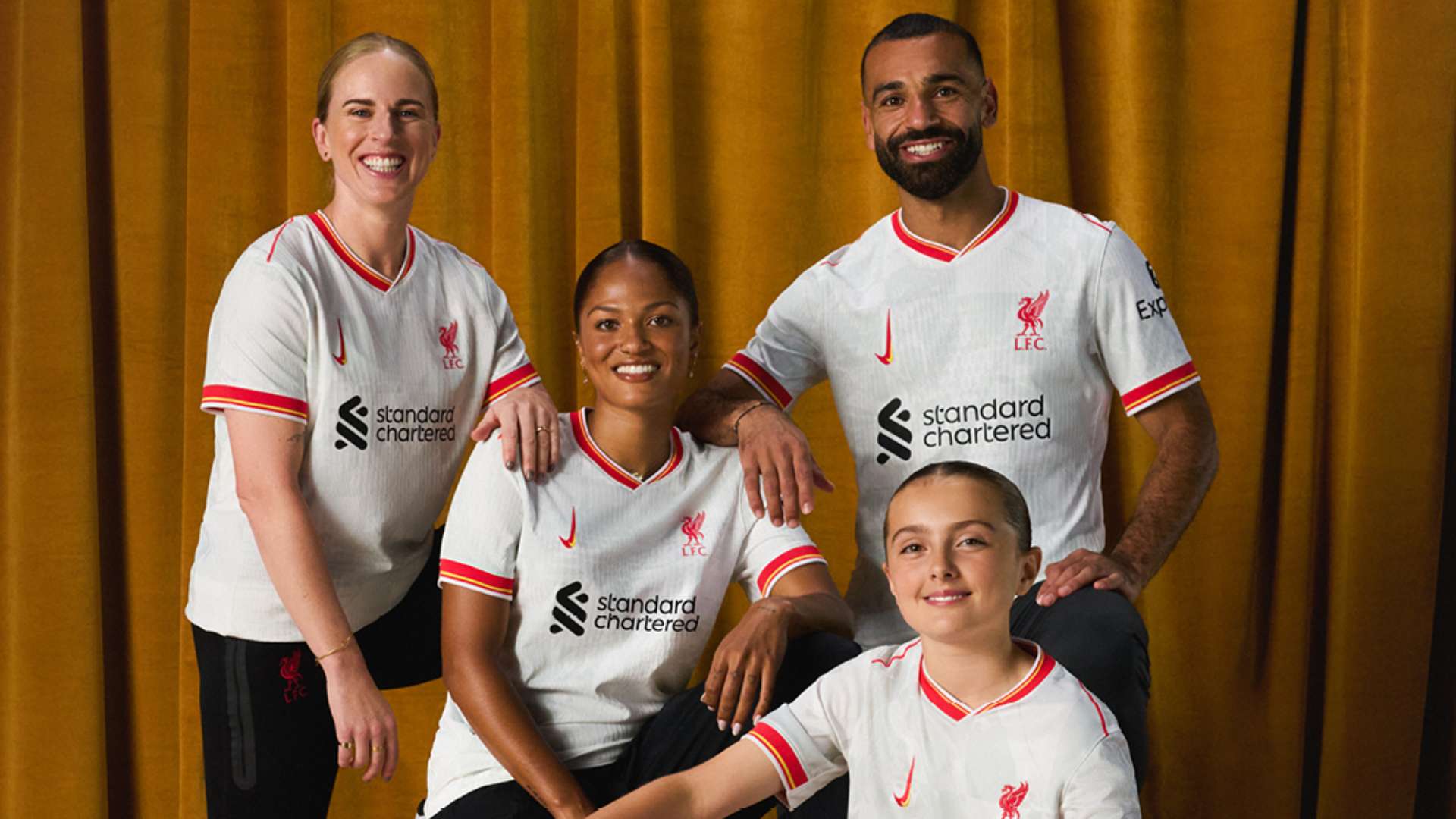 示了足球俱 示了足球俱